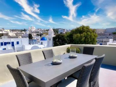 Santorini Heritage Villas - 97