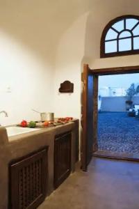 Santorini Heritage Villas - 113