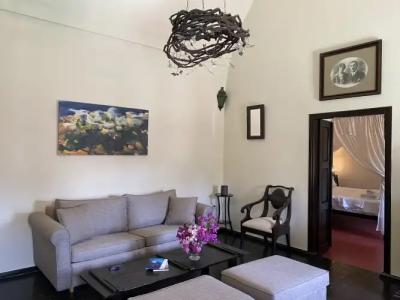 Santorini Heritage Villas - 12