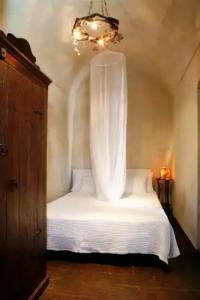 Santorini Heritage Villas - 86