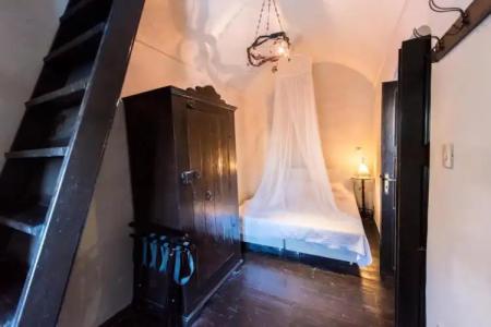 Santorini Heritage Villas - 186