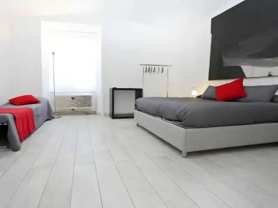 Houspitality Nero Bed & Breakfast - 4