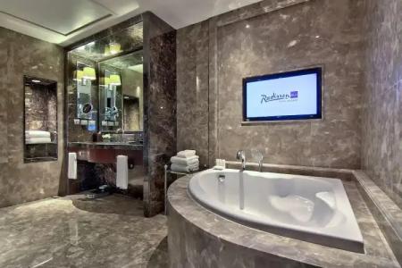 Radisson Blu Plaza Bangkok - 111