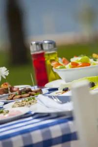 King Evelthon Beach & Resort - 13