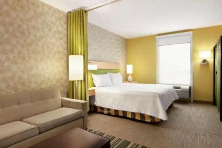 Home2 Suites Long Island City/Manhattan View - 3