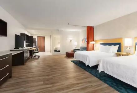 Home2 Suites Long Island City/Manhattan View - 60