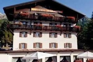 Wellness Hotel Bladen, Ecche