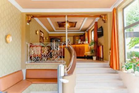 Unter den Linden - 19