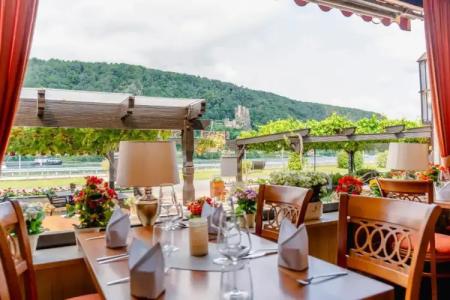 Unter den Linden - 25