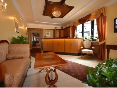 Unter den Linden - 0