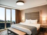 Bosphorus Terrace and Jacuzzi Double Suite
