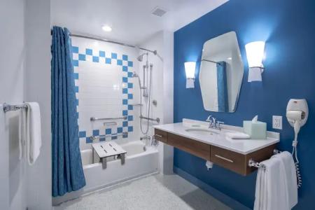 Universal's Cabana Bay Beach Resort - 17