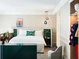 2 rooms Scribe Apartment with balcony