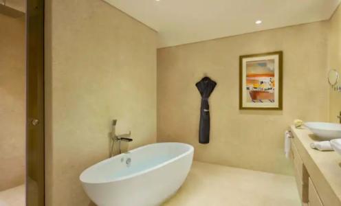 La Ville & Suites CITY WALK Dubai, Autograph Collection - 120