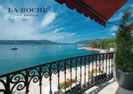 Boutique La Roche - 39