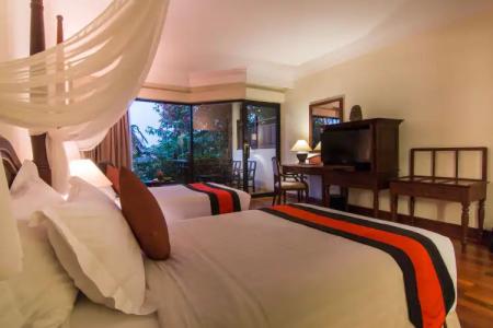 Angkor Palace Resort & Spa - 8