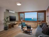 Suite with sea view