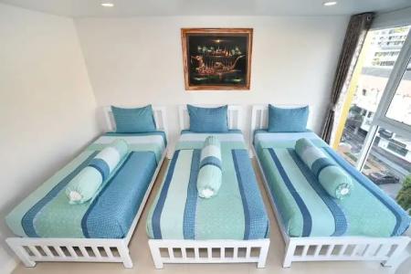 Parvena Sathorn - 43