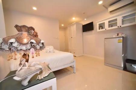 Parvena Sathorn - 48