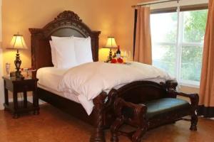 Bella Luna Inn, Healdsburg
