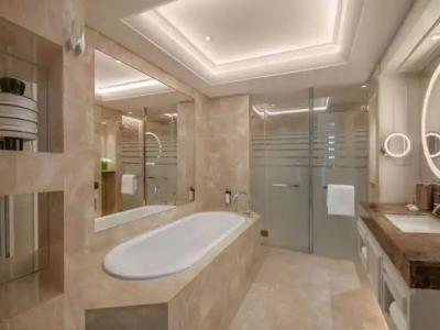 Sofitel Bangkok Sukhumvit - 55