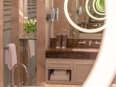 Sofitel Bangkok Sukhumvit - 51