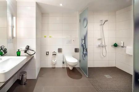 Holiday Inn Berlin City East Side, an IHG - 7