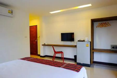 The Umbrella House - SHA Extra Plus - 28
