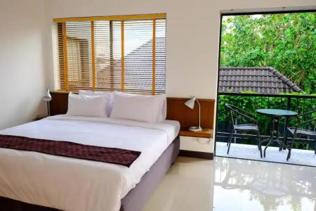 The Umbrella House - SHA Extra Plus - 32