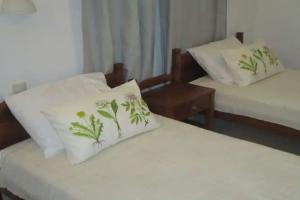 Kosta's House, Stavros