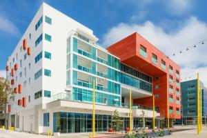 Courtyard by Marriott Santa Monica Mini-hotel, Los Angeles
