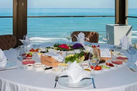 Ramada Resort by Wyndham Unye - 9