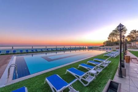 Ramada Resort by Wyndham Unye - 12