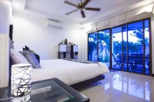 Champagne Villa by Jetta, Rawai