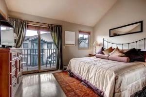 Twin Elk Lodge A1 Apartment, Breckenridge