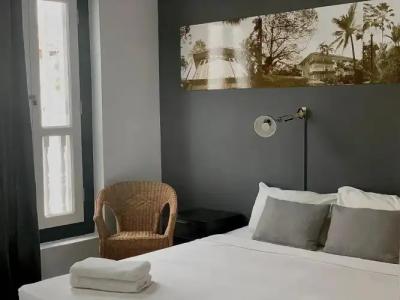 Check-Inn at Little India - 60