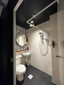 Check-Inn at Little India - 73