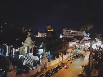 Makkachiva - 12