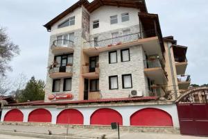Hotel Chinara, Ognyanovo