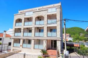 Mila & Aleksandr Apartments, Budva