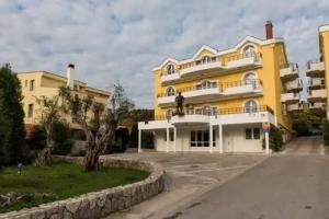 Hotel Crnogorska Kuća, Podgorica