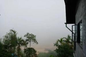 Pilok hillhouse, Thong Pha Phum