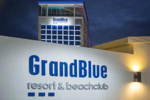 GrandBlue Resort & Beachclub, Mae Pim