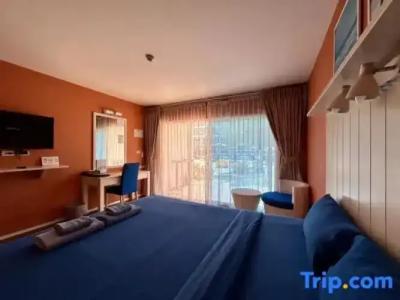 GrandBlue Resort & Beachclub - 74