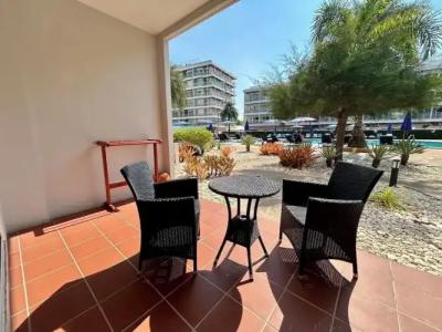 GrandBlue Resort & Beachclub - 64