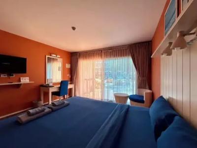 GrandBlue Resort & Beachclub - 58