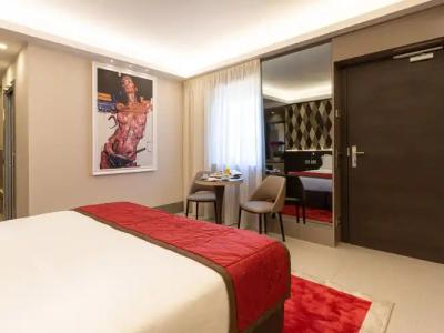 Harry's Bar Trevi & Restaurant - 79