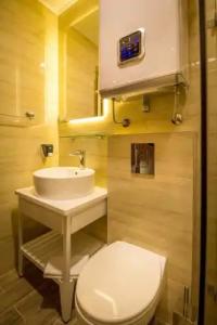 Privilege Suites by Central Park - 103