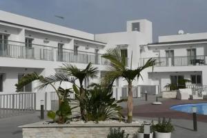 Hotel «High View Gardens»