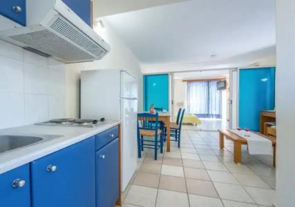 Koukounaria & Suites - 30